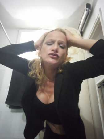 2ad905d3-91a5-4c87-8752-65fbb844d79a