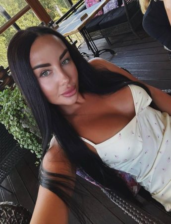 976bc42b-8b69-4348-9534-efbc239674d2